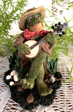 GANZ RESIN COTTAGE COLLECTIBLES - LORRAINE CHEN - FLOYD - GOOD OLE TIME (FROG) picture