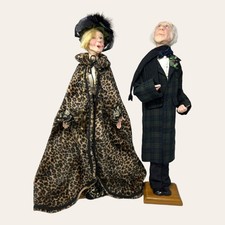 Pair of Jacqueline Kent Carollers Rambling Rose and Gramps 20