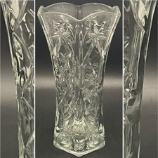 Anchor Hocking Early American Prescut 6-Panel Hexagon Vase c1960s USA 10.25