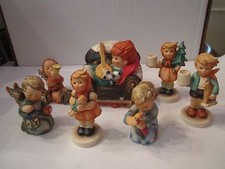 SET OF 7 GOEBEL FIGURINES - VINTAGE - 2 1/2