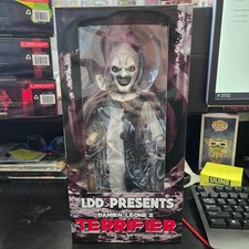 Mezco Living Dead Dolls Presents Terrifier Art The Clown picture