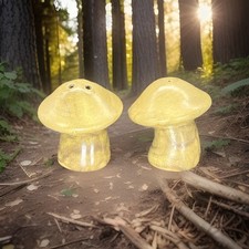 Mushroom Salt & Pepper Shakers Ceramic No Stoppers Fungi Outdoors Nature Vintage picture
