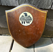 Heywood-Wakefield Shield Woodgrain Logo Wall Plaque Sign 9in Brown/Gold picture