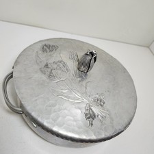 Vintage Rodney Kent Tulip Aluminum Hand Hammered Casserole Dish w/Lid Handles picture