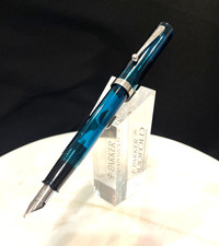 Sheaffer Retired, GREEN CT Calligraphy Fountain Pen (MED) NOS 1996 Never Touched picture