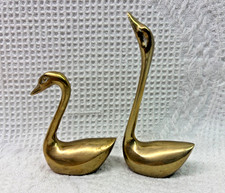 Vintage Mid-Century Solid Brass Swan Figurines Pair Hollywood Regency Decor picture