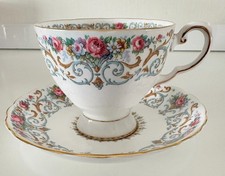 Tuscan Fine English Bone China Teacup & Saucer – “Orleans” picture