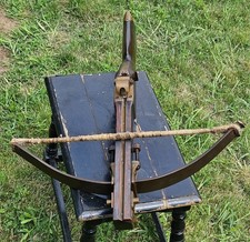 *** Rare Museum Quality EARLY Crossbow *** picture