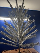Evergleam 4ft 66 Branch Deluxe  Aluminum Christmas Tree With Color Wheel picture