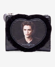 The Twilight Saga Black Heart Wallet w/ Character Image, Zipper Pull picture