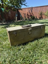 Vintage 1942 WWII US Army M6 Steel Tool Box Chest with Tray Removable Handle picture