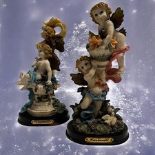 Angels Figurine Casinelli Hand Painted Resin On A Wooden Base - Vintage picture