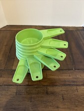 Tupperware Vtg Set 6 Apple Lime Green Nesting Measuring Cups Baking Complete picture