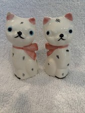 Adorable Vintage Napco Pink And White Cat Salt and Pepper Shakers 4in picture