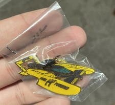 Unlimited Hydroplane Boat Smokin' Joe's Camel Powered 1994 Lapel Pin Rare Mint picture