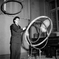 Pierre Henry leading an experience of spatializing of the sound re- Old Photo picture