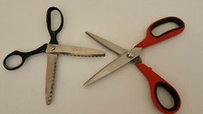 PAIR VINTAGE PINKING SHEARS SCISSORS MUNDIAL WISS picture