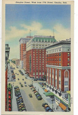 LINEN Postcard     DOUGLAS STREET, WEST FOM 17TH STREET  -  OMAHA, NEBRASKA picture