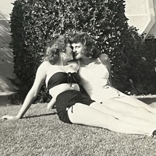 Vintage B&W Snapshot Photograph Beautiful Young Women Kissing Lesbian Sapphic picture