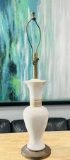 Hollywood Regency Artisan Mid-Century Modern White Ivory Porcelain Lamp picture