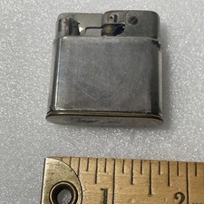 as is, needs spring-VINTAGE 835 SILVER SEMI AUTOMATIC LIGHTER - 1000 ZUNDER picture