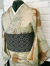 Japanese Vintage Awase Kimono – Botanical Lantern Motif, Pale Sage Green picture