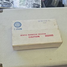 Vintage INMOS IMS1630S-45 Gold Top SRAM ICs (Lot of 4 w/ Box)  AMD UV EPROMs Lot picture