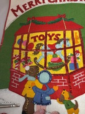 Vintage Finished Bucilla Felt/ Sequin Christmas Shopping Wall Hanging 17 x 22