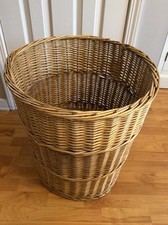 Large Vtg Round Wicker Rattan Storage Laundry Basket - 20” D X 23” Tall picture