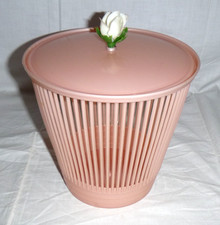 Vtg 50s Plastic Vanity Curler Hair Roller Basket Pearlized Pink w/ White Rose picture