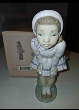 Lladro NAO Curious Girl (Peek-A-Boo) Porcelain Figurine 5009 in Original Box picture