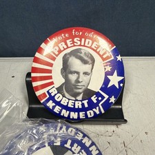 Vote for President 1968 ROBERT F. KENNEDY RFK campaign Pinback Button 3.5