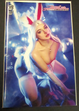 JESSI ZOMBIE HUNTER #2 DARIA HIME COSPLAY PETER COTTON TAIL  COMICS ELITE M147 picture