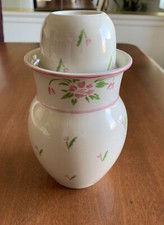 Vintage  ( 1985 ) Ceramic Vase Made Exclusively For Teleflora Inc.Patent Pending picture