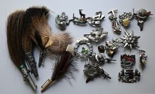 Hat Pins German Swiss Fest Souvenir Traveler's Brooch Jacket Lapel Feather Pin picture