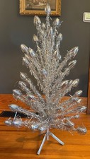 Vintage Evergleam 4' Aluminum Christmas Tree 58 Branch Model w/57 Branches w/Box picture