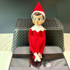 Original 2005 ~ Elf on the Shelf  ~ by CCA and B ~ Stitched tag picture