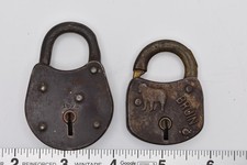 Vintage Eagle Lock Co BRUIN Padlock Lot w/ Working Keys Terryville CT Antique picture