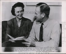1952 Press Photo Robert Red Rolfe Detroit Tigers manager & wife Isabel picture