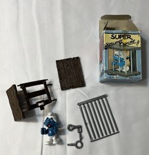 Vintage Super Smurf 40212 Prisoner Cage Jail Complete Figure Peyo Schleich 1980 picture