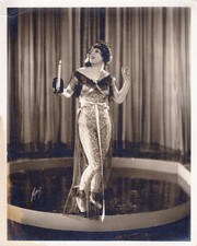 HOLLYWOOD MADGE BELLAMY STYLISH POSE STUNNING PORTRAIT 1920s ORIG PHOTO MA46 picture