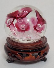 1998 Joe Rice Pink Trumpet Flower Glass Paperweight Controlled Bubbles Signed picture