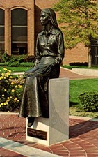 Woman Learning Statue Monument To Women At Nauvoo Illinois Vtg Unposted M1 picture