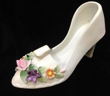 Lefton Shoe Figurine Porcelain High Heel Slipper Ashtray Applied Flowers Vintage picture