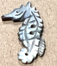 Stunning HTF SEAHORSE SEA HORSE MOP Mother of Pearl Realistic Button 1” DETAIL picture