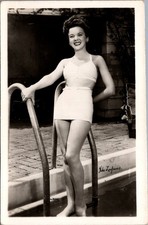Ida Lupino Glamour Swimsuit Real Photo Postcard RPPC Vintage 1940s Actress picture