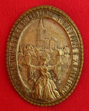ANTIQUE  MARY Pin 1921 OUR LADY STRASSBOURG GYMNASTICS COMPETITION PIN Souvenir picture