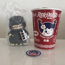 2026 Comic Con Rokimoto Super Godzilla w/Train Red Cup Figure w/Patch LE1000 picture
