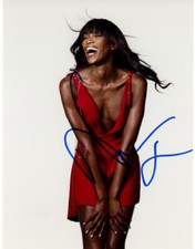 NAOMI CAMPBELL SIGNED AUTOGRAPHED 8x10 PHOTO MODEL SUPERMODEL RARE BECKETT BAS picture