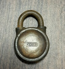 Antique Vintage Yale & Towne Mfg. Co Steel Padlock #324 No Key  picture